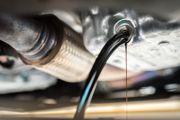 Oil contamination from wear particles, fuel and soot